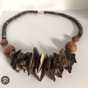 Vintage Cocoa Shell and Various Nut Beads. EUC!